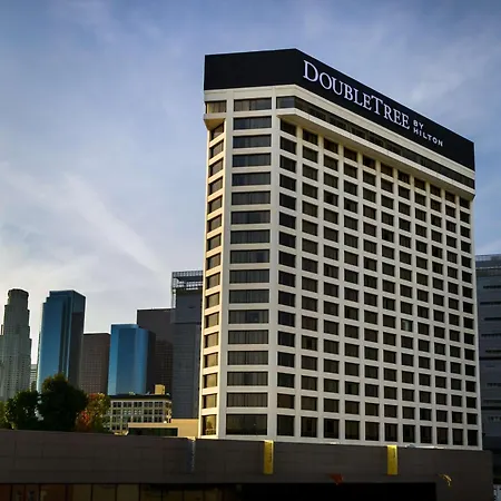 Doubletree By Hilton Los Angeles Downtown-3